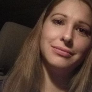 Meet your Posher, Nikki